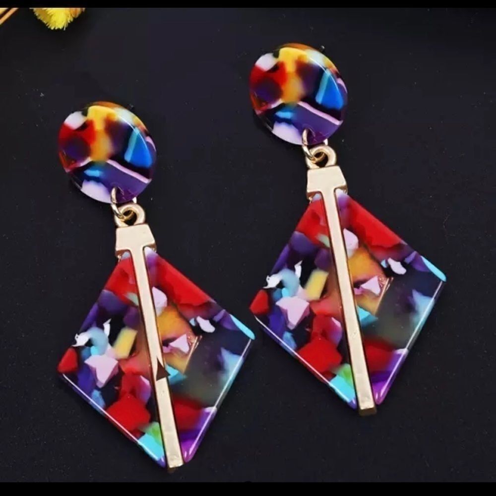 ‎💙💙BOHO ACRYLIC ACETATE FASHION EARRINGS 2/$25